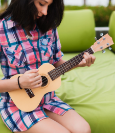 Learn to play the Ukulele