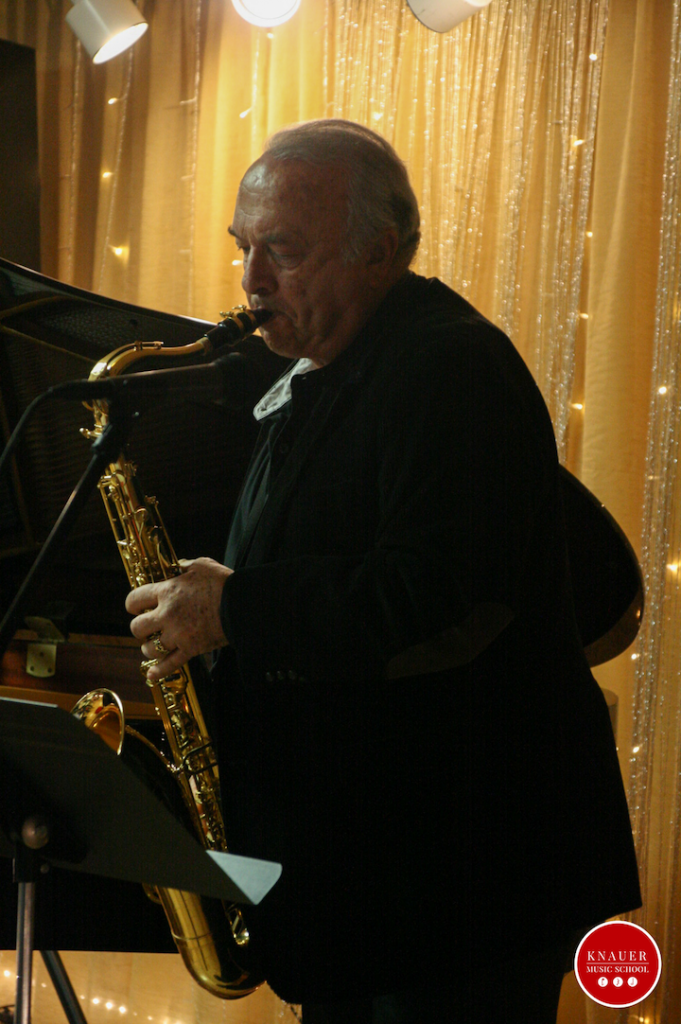 Adult saxophone student
Knauer Music School